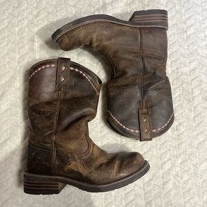 Brown Leather ARIAT Cowgirl Boots